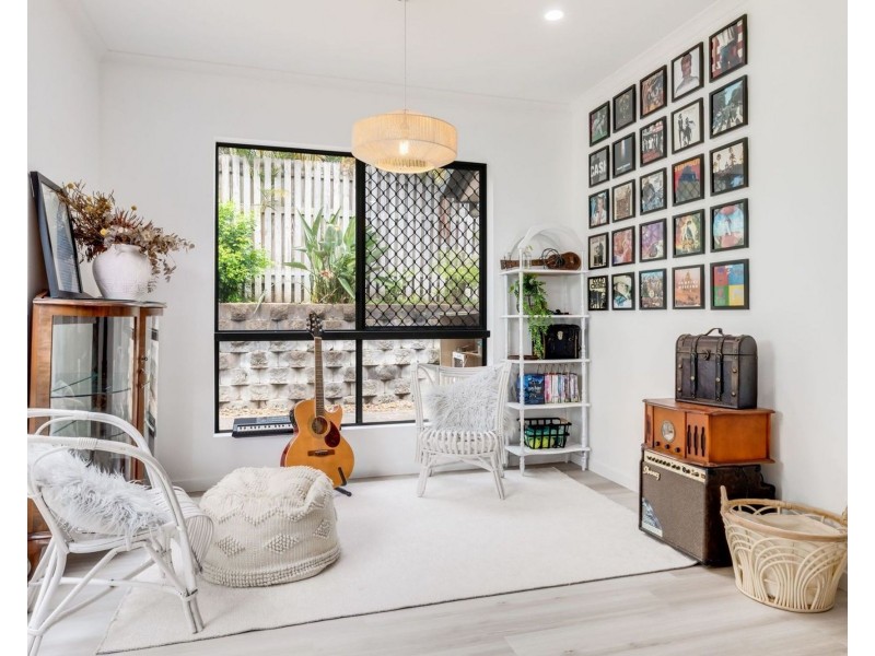 22 Cosford Drive, Eimeo QLD 4740