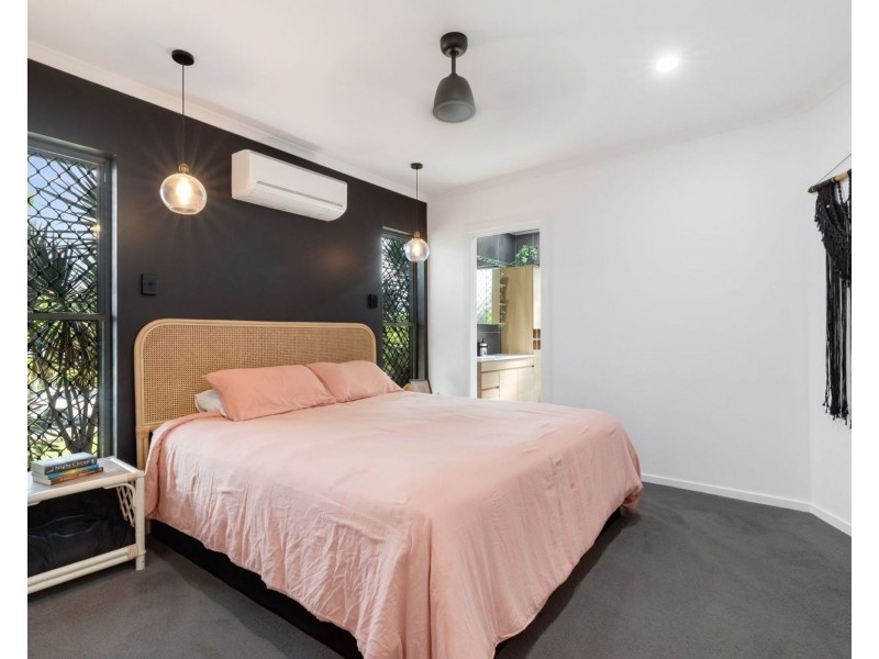 22 Cosford Drive, Eimeo QLD 4740