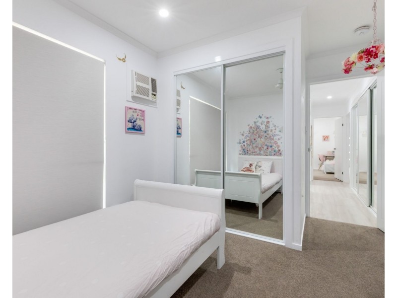 22 Cosford Drive, Eimeo QLD 4740