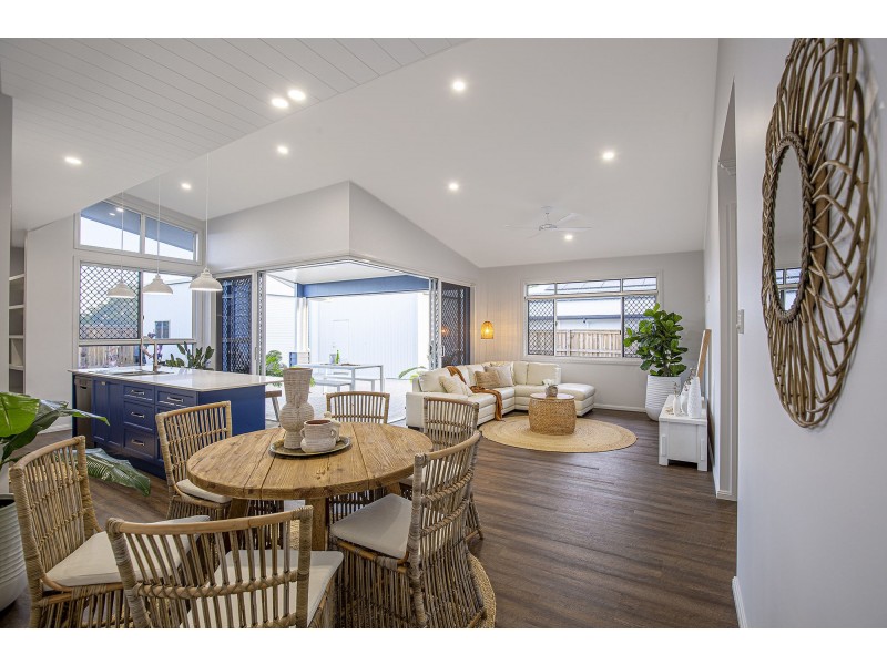 6 Eastbark Court, Richmond QLD 4740