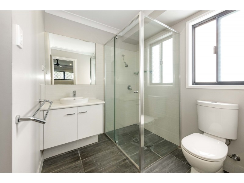 14 Flintwood Street, Rural View QLD 4740