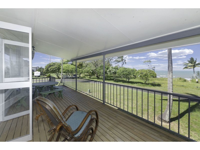 4 Frangipanni Avenue, Seaforth QLD 4741