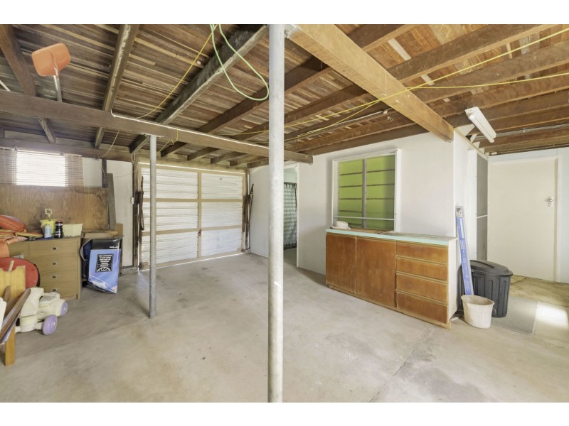 4 Frangipanni Avenue, Seaforth QLD 4741