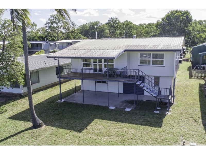 4 Frangipanni Avenue, Seaforth QLD 4741