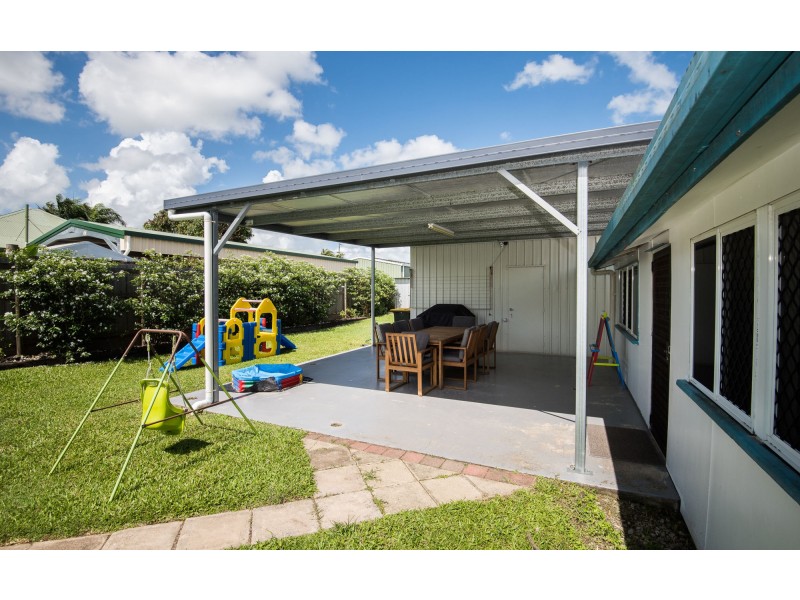 2 Queen Street, North Mackay QLD 4740