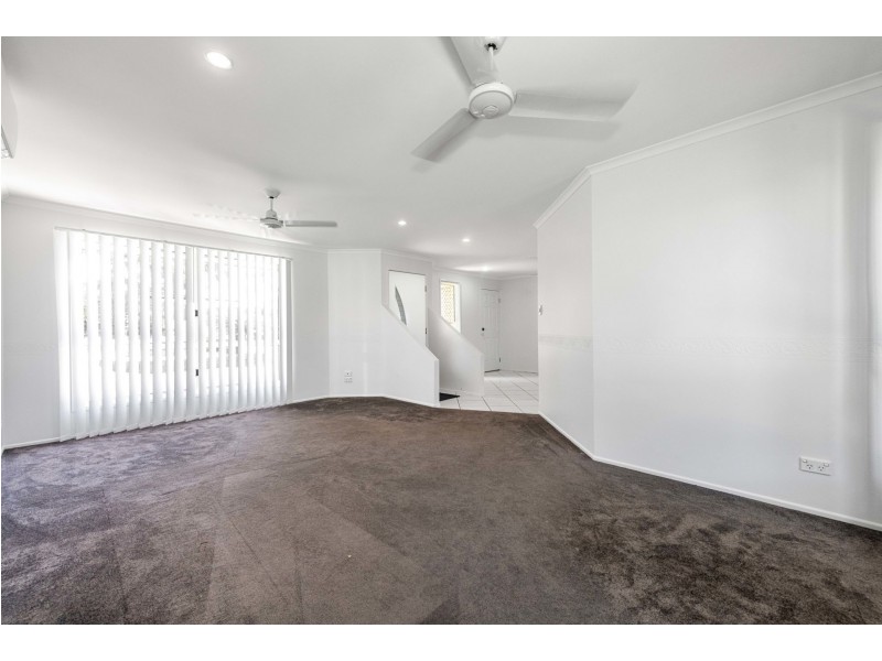 8 Avalon Drive, Rural View QLD 4740