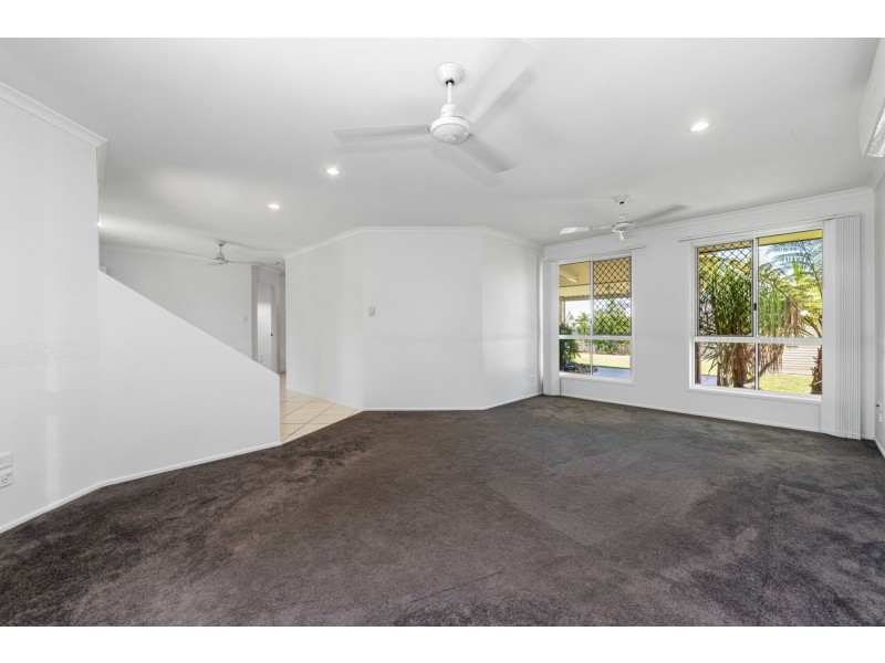8 Avalon Drive, Rural View QLD 4740
