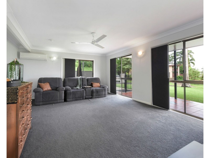 27 Sweeney Court, Glenella QLD 4740