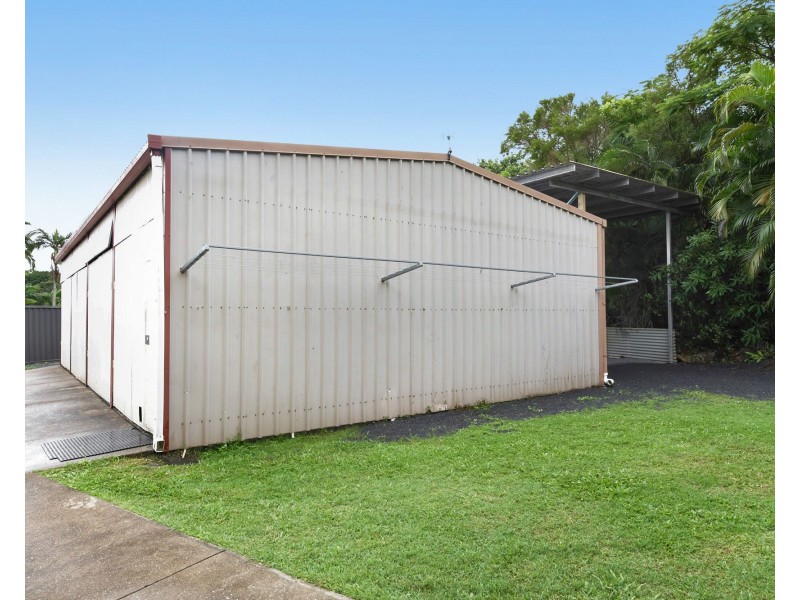 27 Sweeney Court, Glenella QLD 4740
