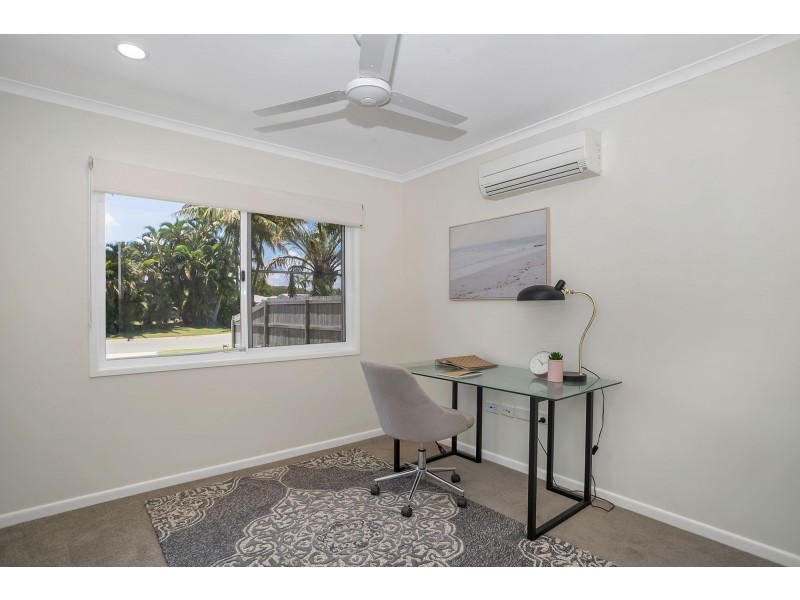 15 Leister Court, Bucasia QLD 4750