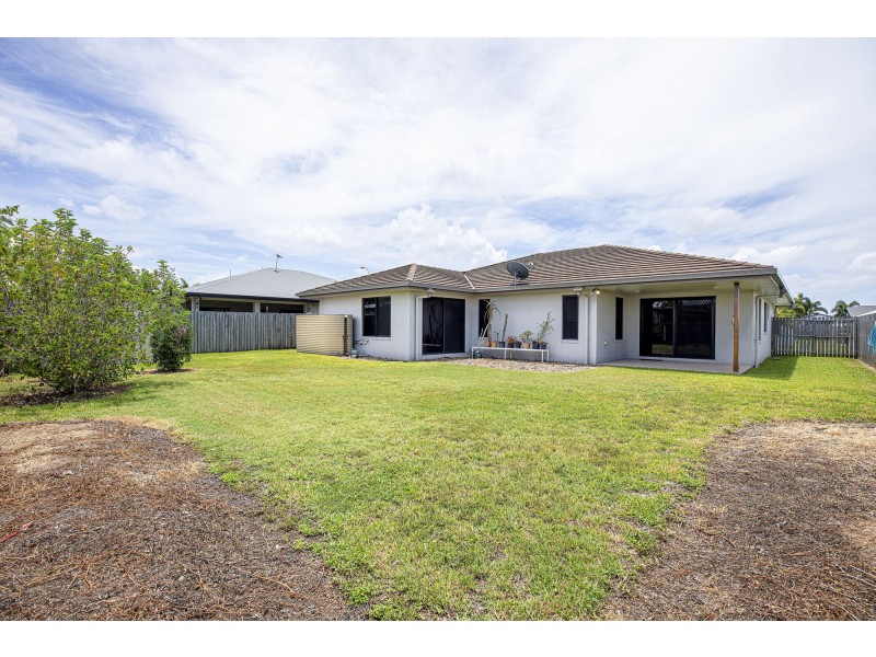 4 Pelorus Court, Ooralea QLD 4740