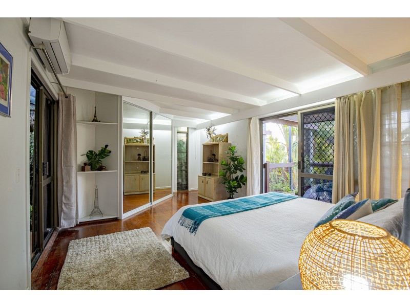 47 Ocean Avenue, Slade Point QLD 4740