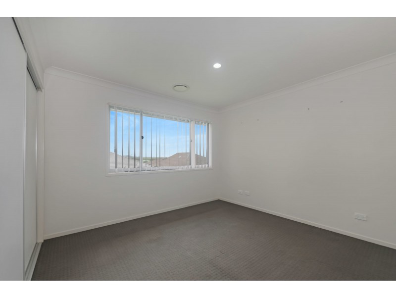 20 Hawkins Street, Bucasia QLD 4750