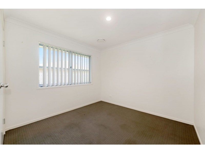 20 Hawkins Street, Bucasia QLD 4750