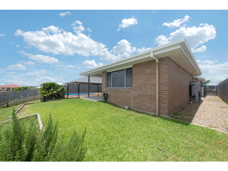 20 Hawkins Street, Bucasia QLD 4750