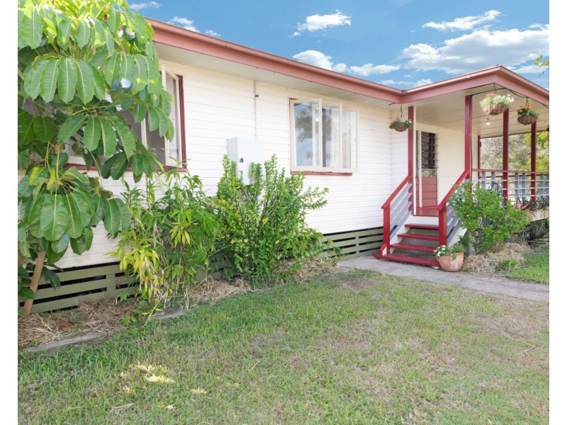 6 Carr Street, North Mackay QLD 4740