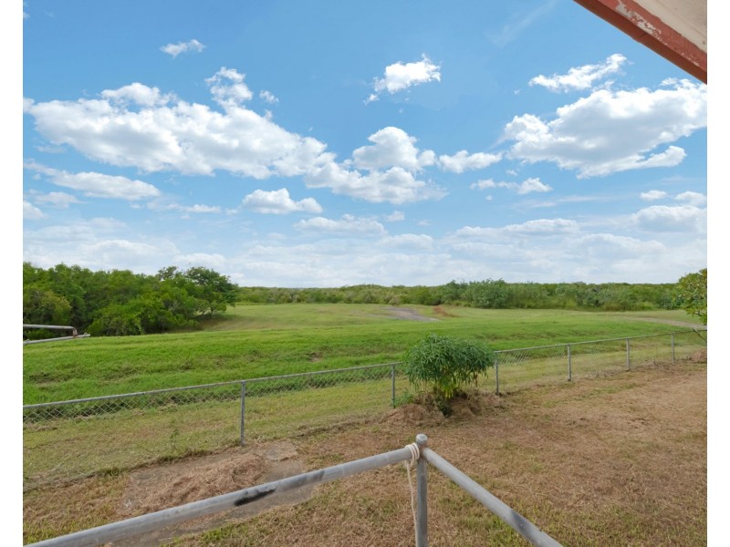 6 Carr Street, North Mackay QLD 4740
