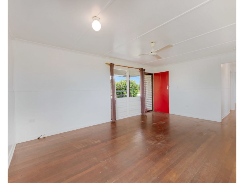 6 Carr Street, North Mackay QLD 4740