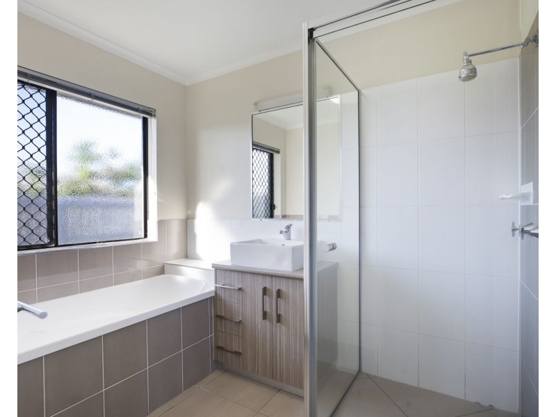 68 Canecutters Drive, Ooralea QLD 4740