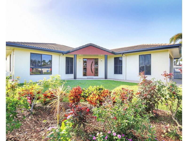 15 Woden Crescent, Ooralea QLD 4740