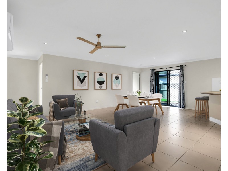 15 Woden Crescent, Ooralea QLD 4740