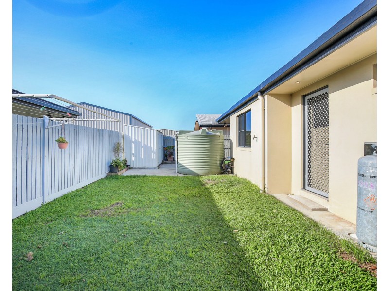 15 Woden Crescent, Ooralea QLD 4740