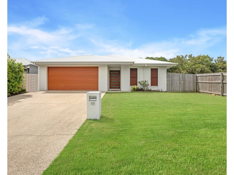 19 Stoddart Place, Walkerston QLD 4751