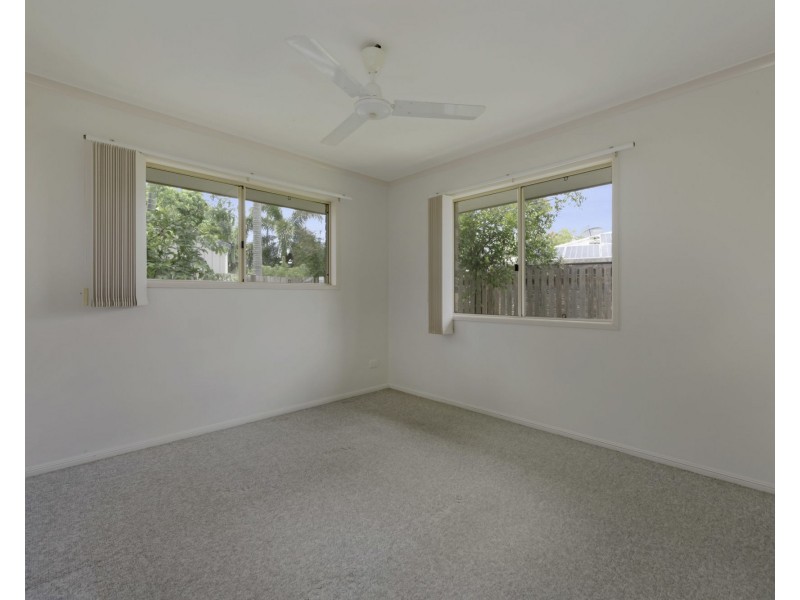 2/58 Maguire Street, Andergrove QLD 4740