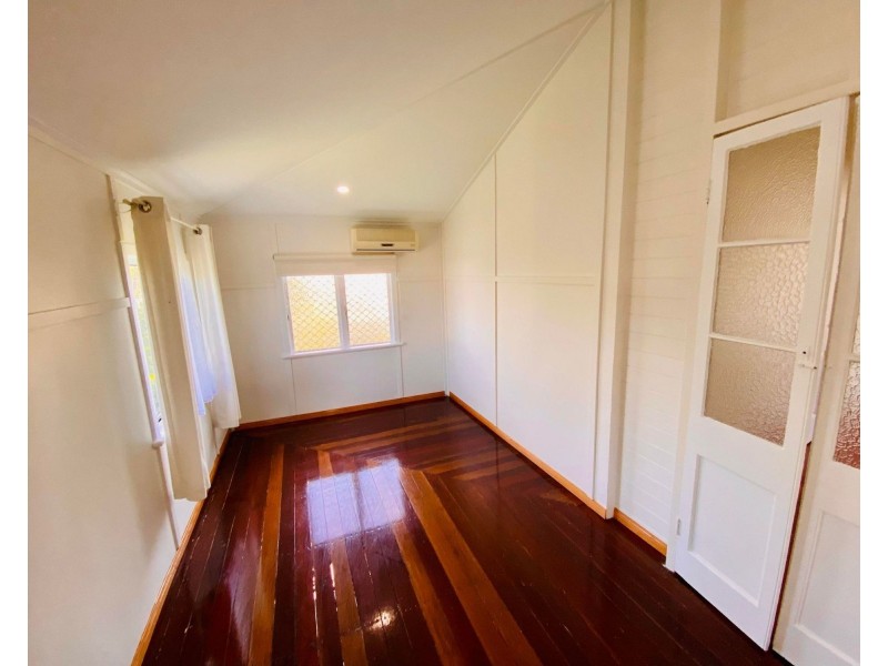 36 Rae Street, East Mackay QLD 4740