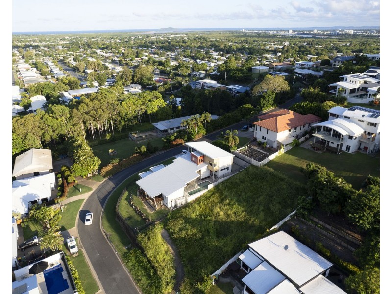 7 Nunkeri Drive, North Mackay QLD 4740