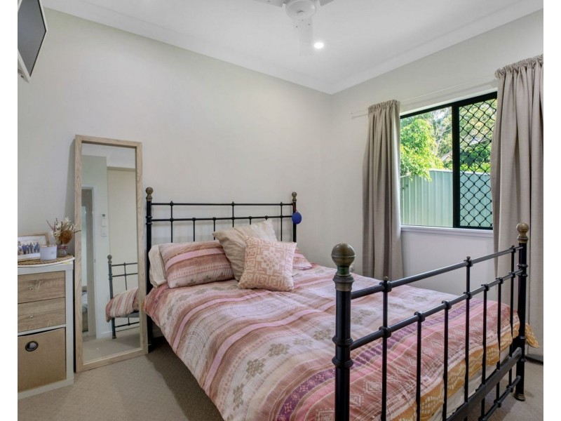 4 Corymbia Court, Andergrove QLD 4740