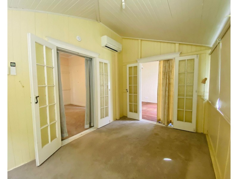 14 Clark Street, South Mackay QLD 4740