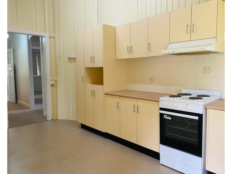 14 Clark Street, South Mackay QLD 4740