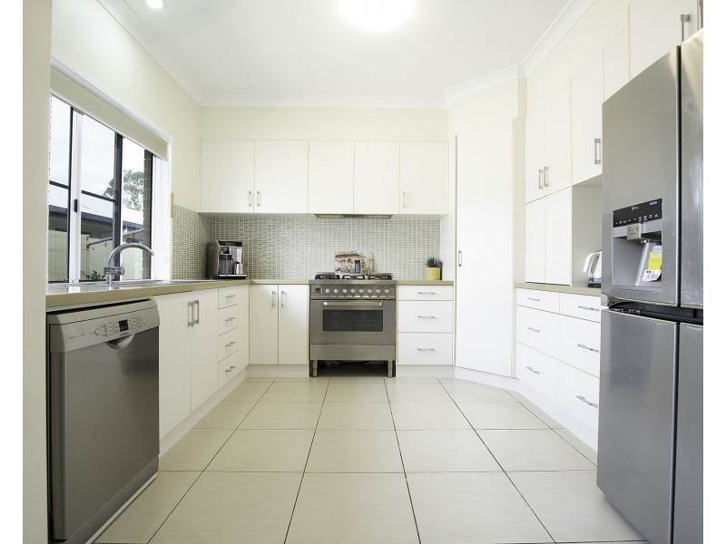 1 Steve Street, Walkerston QLD 4751