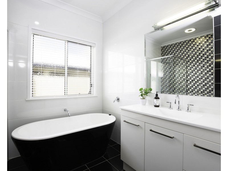 1 Steve Street, Walkerston QLD 4751