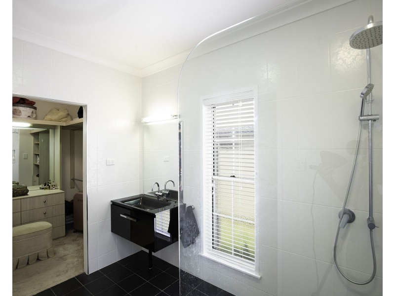 1 Steve Street, Walkerston QLD 4751