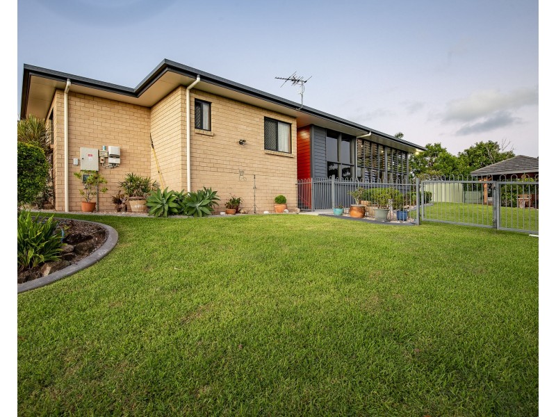 9 Polly Crescent, Richmond QLD 4740