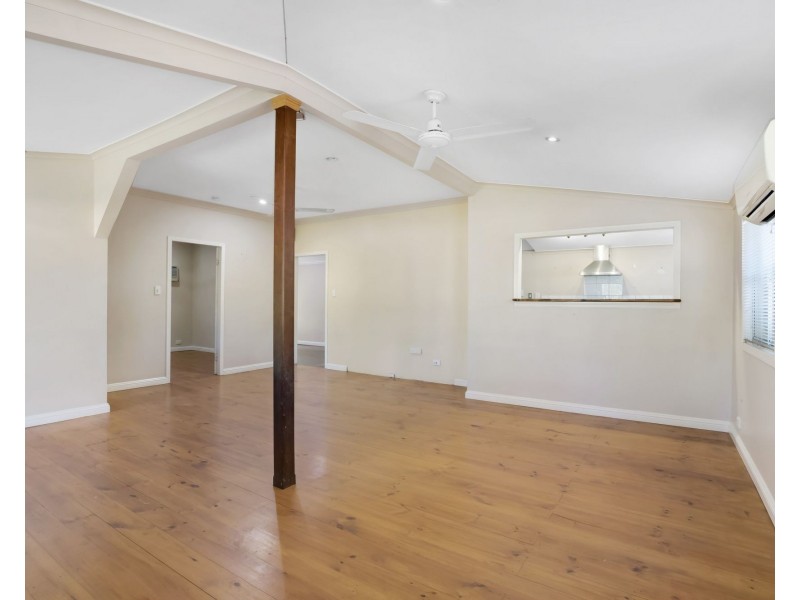 1 Andergrove Road, Andergrove QLD 4740