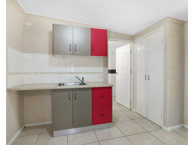 1 Andergrove Road, Andergrove QLD 4740