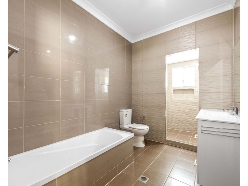 4 Black Street, South Mackay QLD 4740