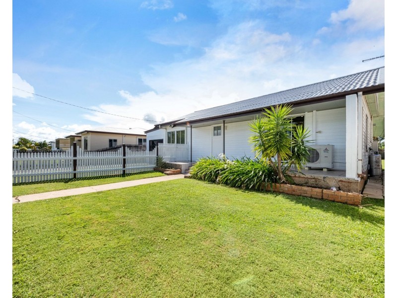 4 Black Street, South Mackay QLD 4740