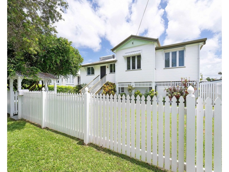 9 Beaton Street, West Mackay QLD 4740