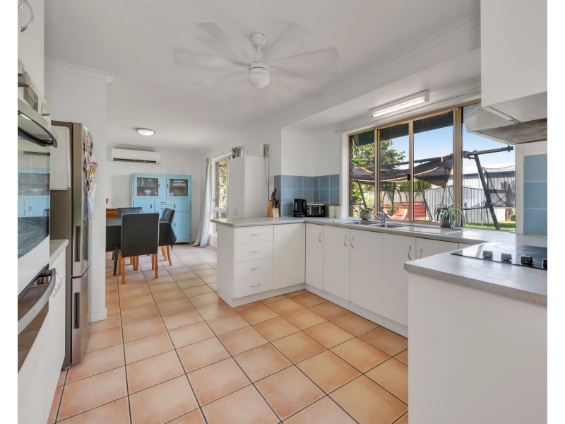 14 Cambridge Avenue, Andergrove QLD 4740