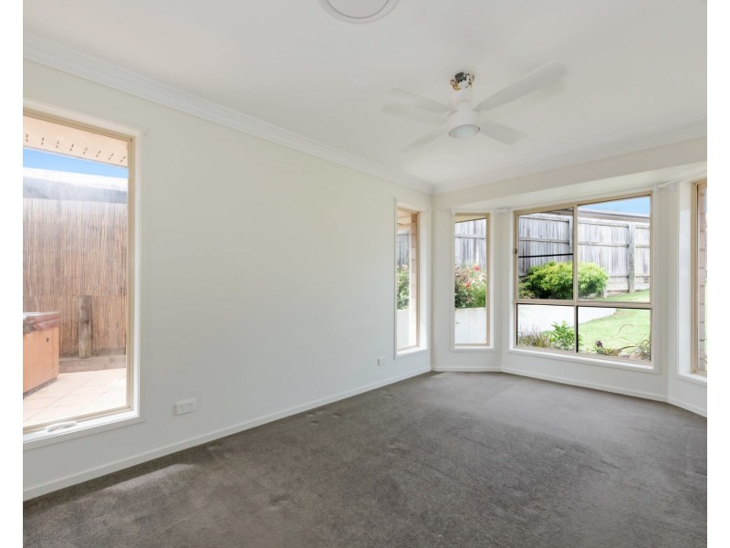 26 Kristy Crescent, Eimeo QLD 4740