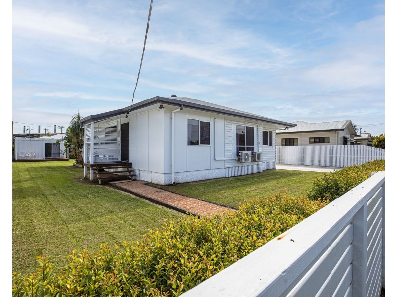 2 Mackenzie Street, West Mackay QLD 4740