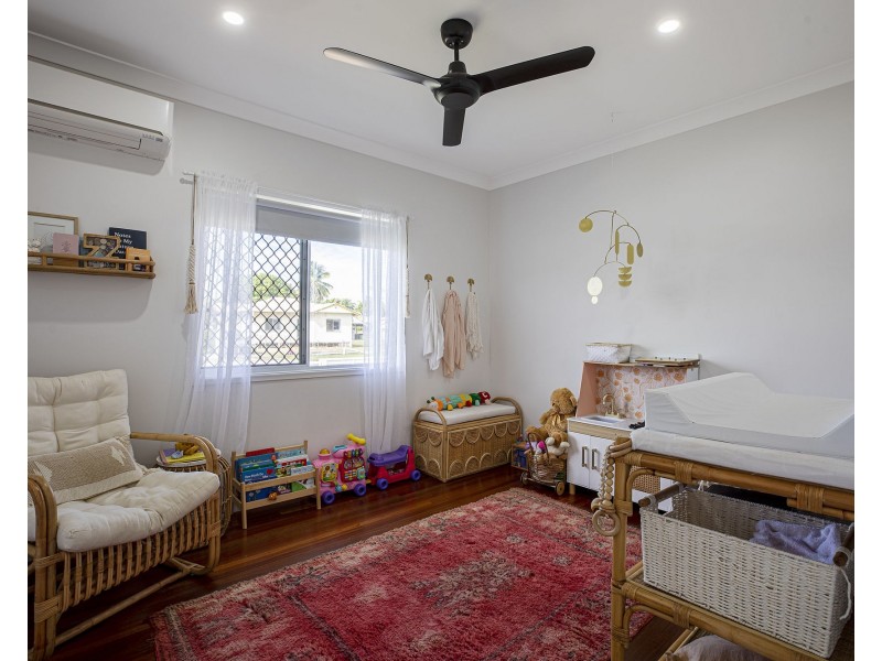 2 Mackenzie Street, West Mackay QLD 4740