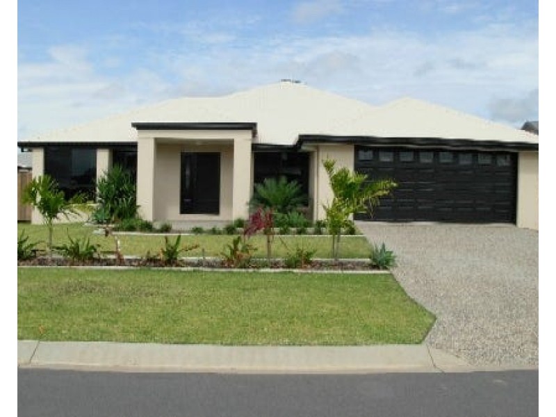 14 Duranbah Circuit, Blacks Beach QLD 4740