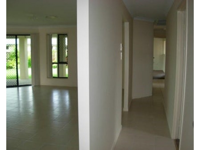 14 Duranbah Circuit, Blacks Beach QLD 4740