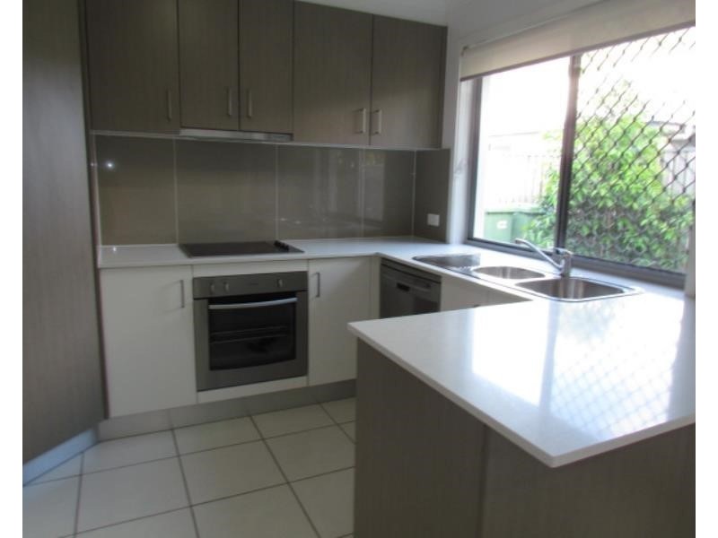 1/32 Warilla View Court, Blacks Beach QLD 4740