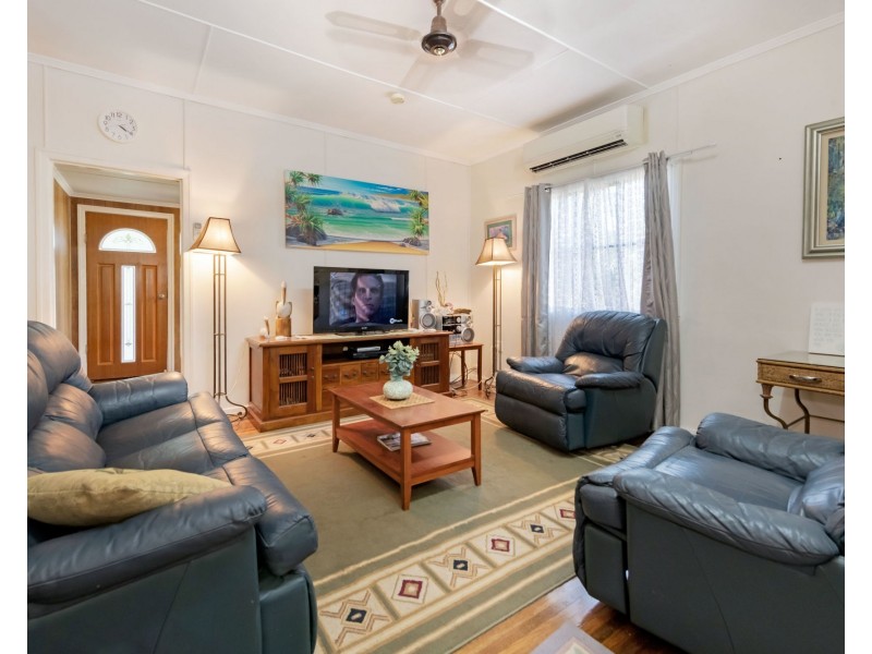 29 Pratt Street, South Mackay QLD 4740